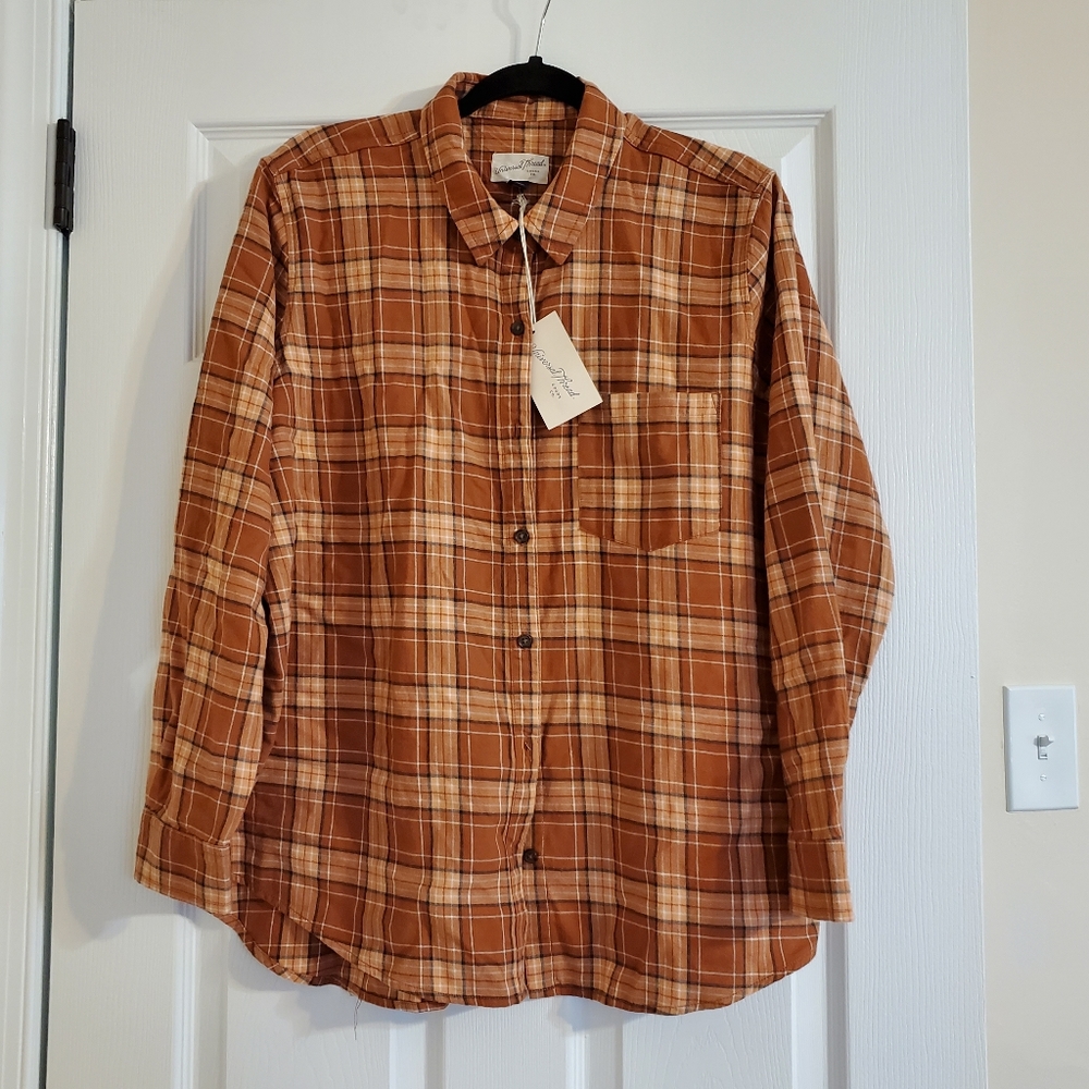 Universal Thread Size Large Button Up
